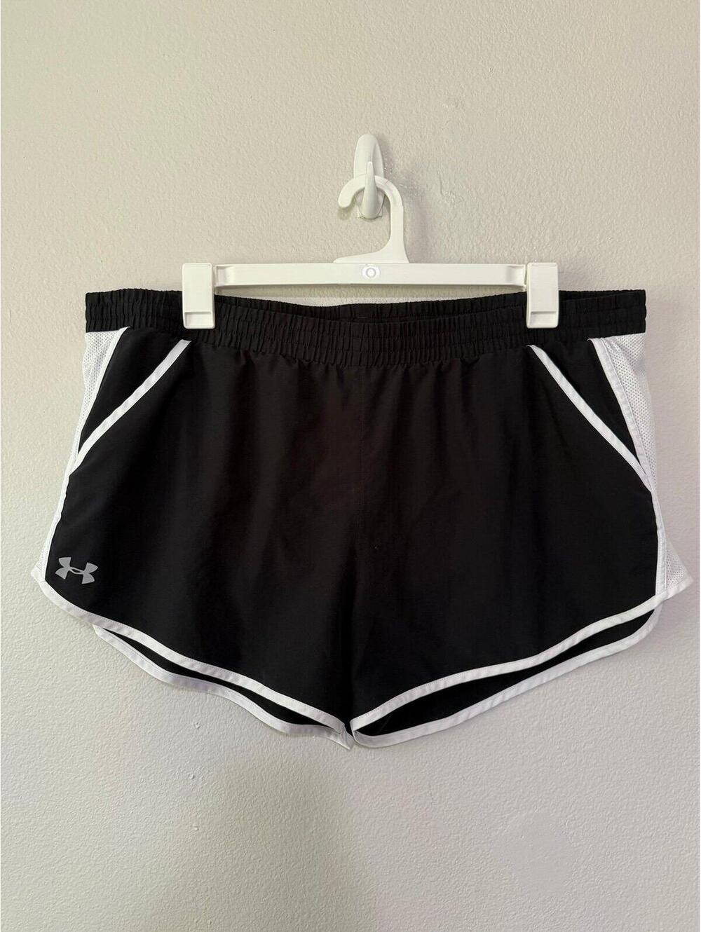 Under armour shorts size 3X
